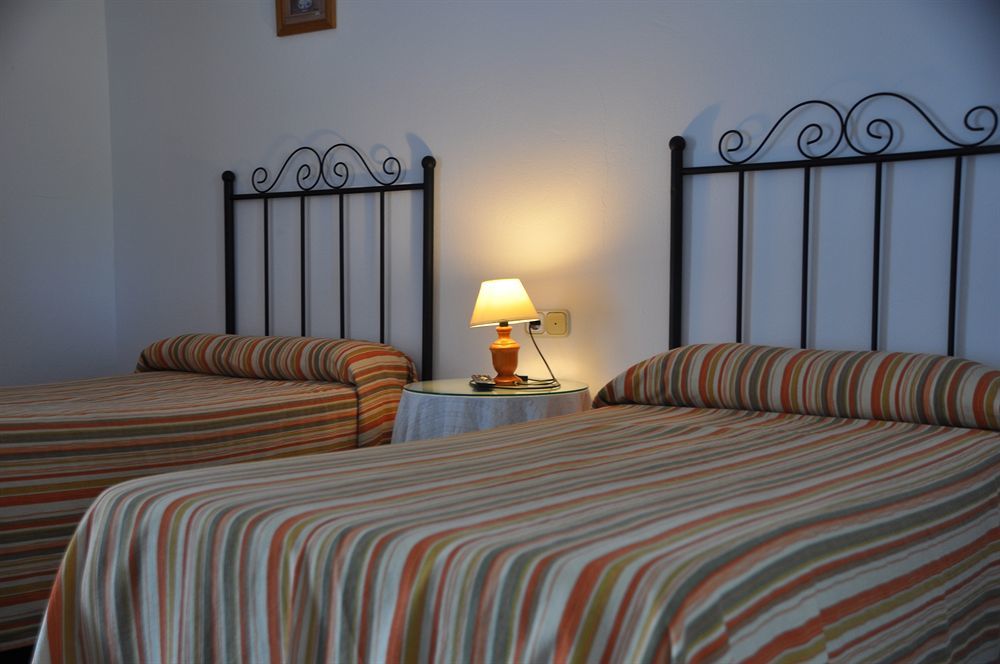 Cortijo El Pozuelo Guest House Tarifa Exterior photo